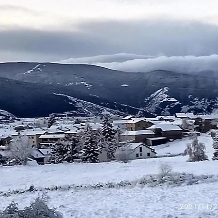 Les Flocons De Neige * Bolquere Pyrenees 2000